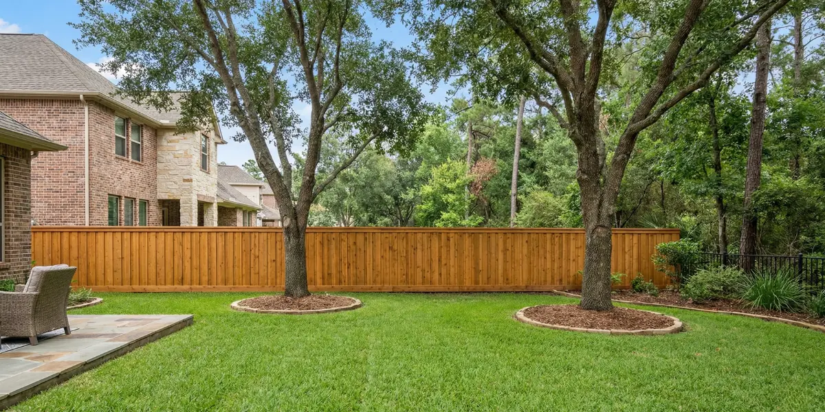 Fence installation in The Woodlands TX